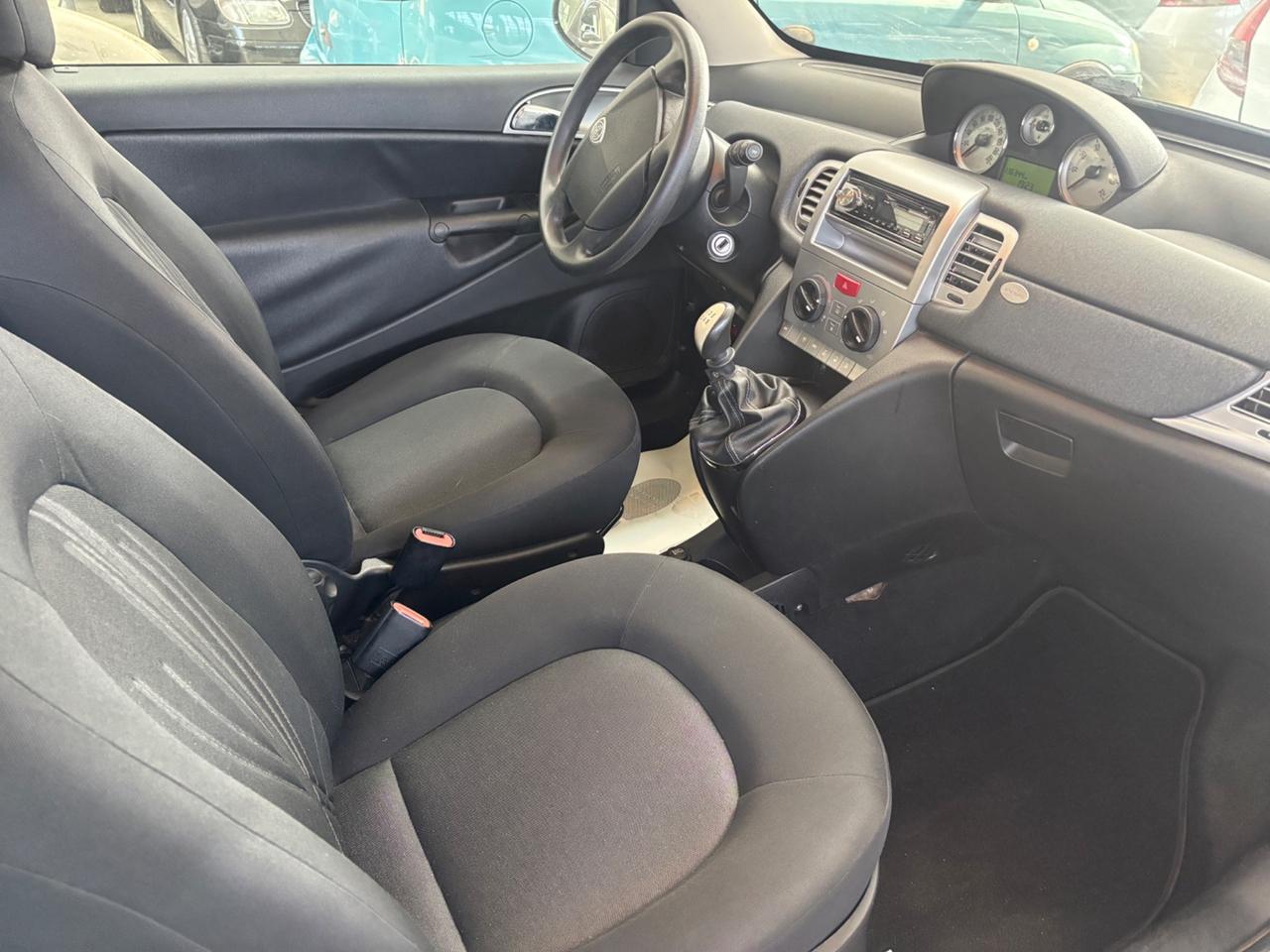 Lancia Ypsilon 1.4 Diva Ecochic GPL