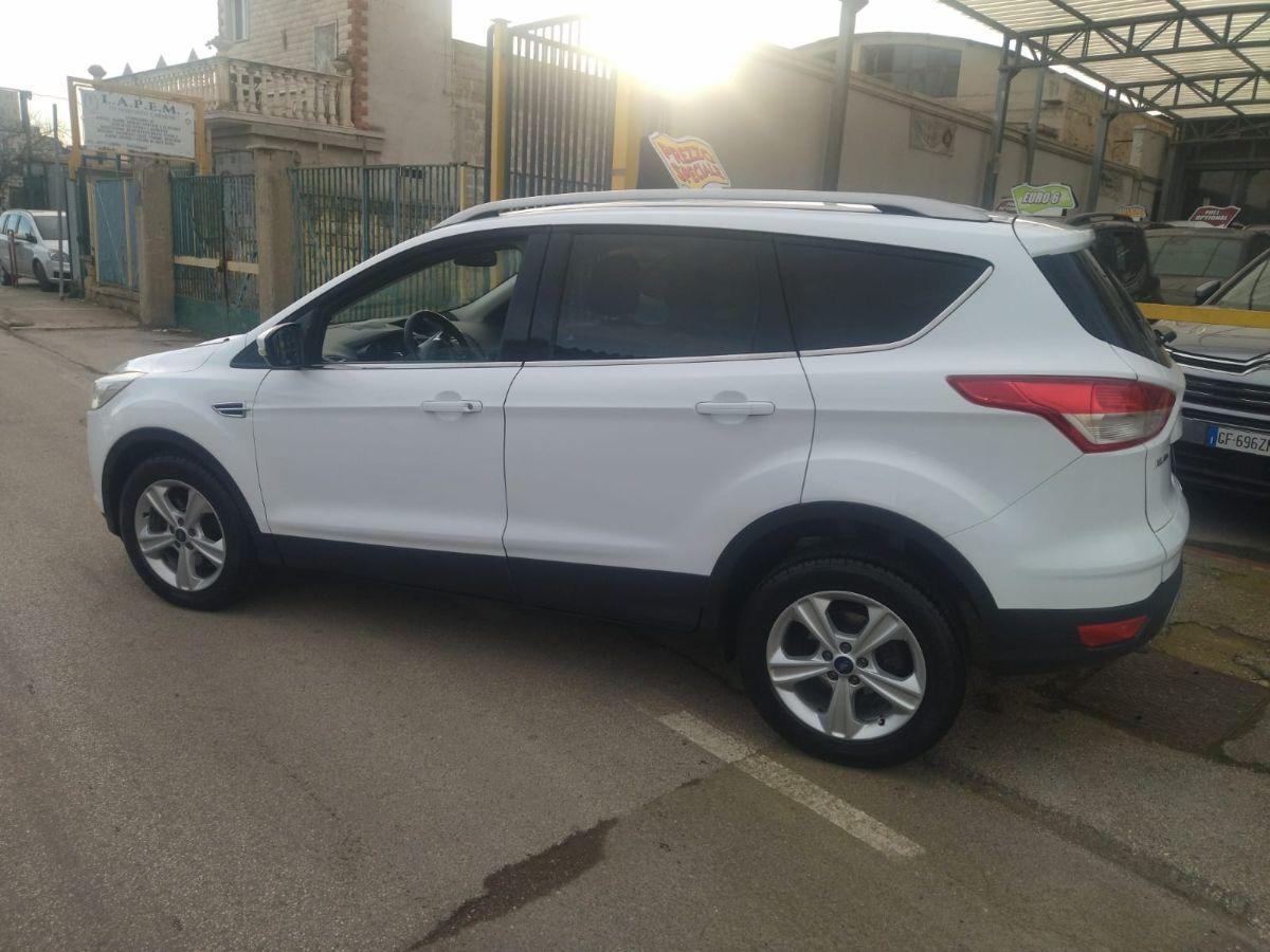 FORD Kuga 2.0 TDCI 140 CV 2WD Titanium - 2014