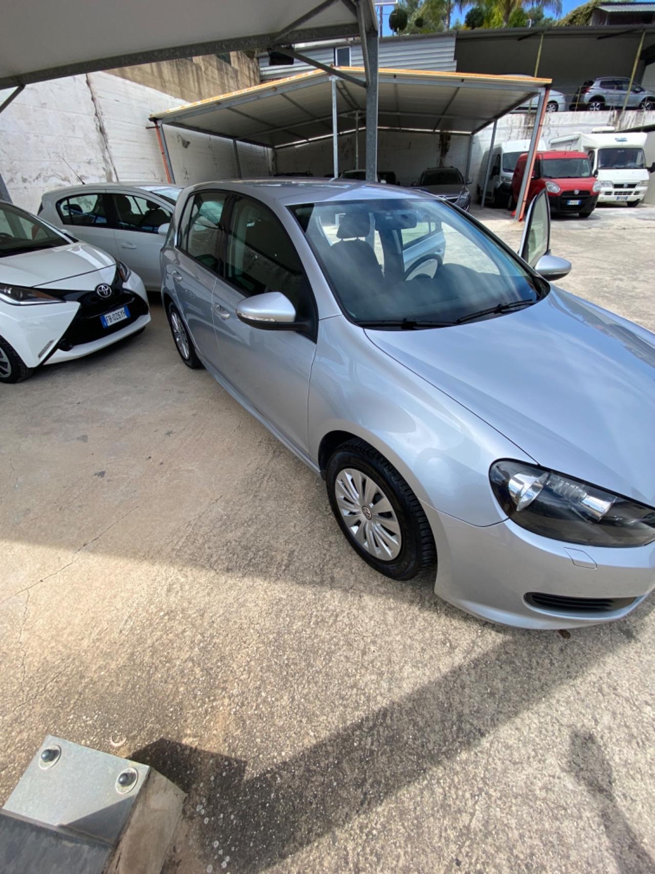 Volkswagen Golf 1.6 TDI DPF 5p. Sport Edition