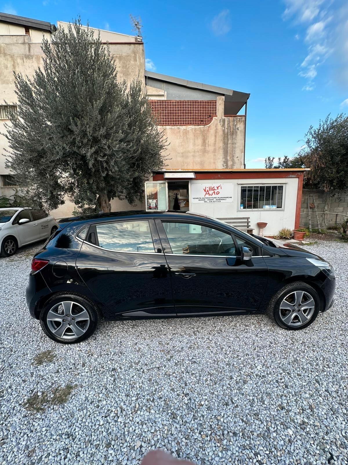 Renault Clio 1.5 dCi 8V 75CV 5 porte Live (ADATTA NEOPATENTATI)