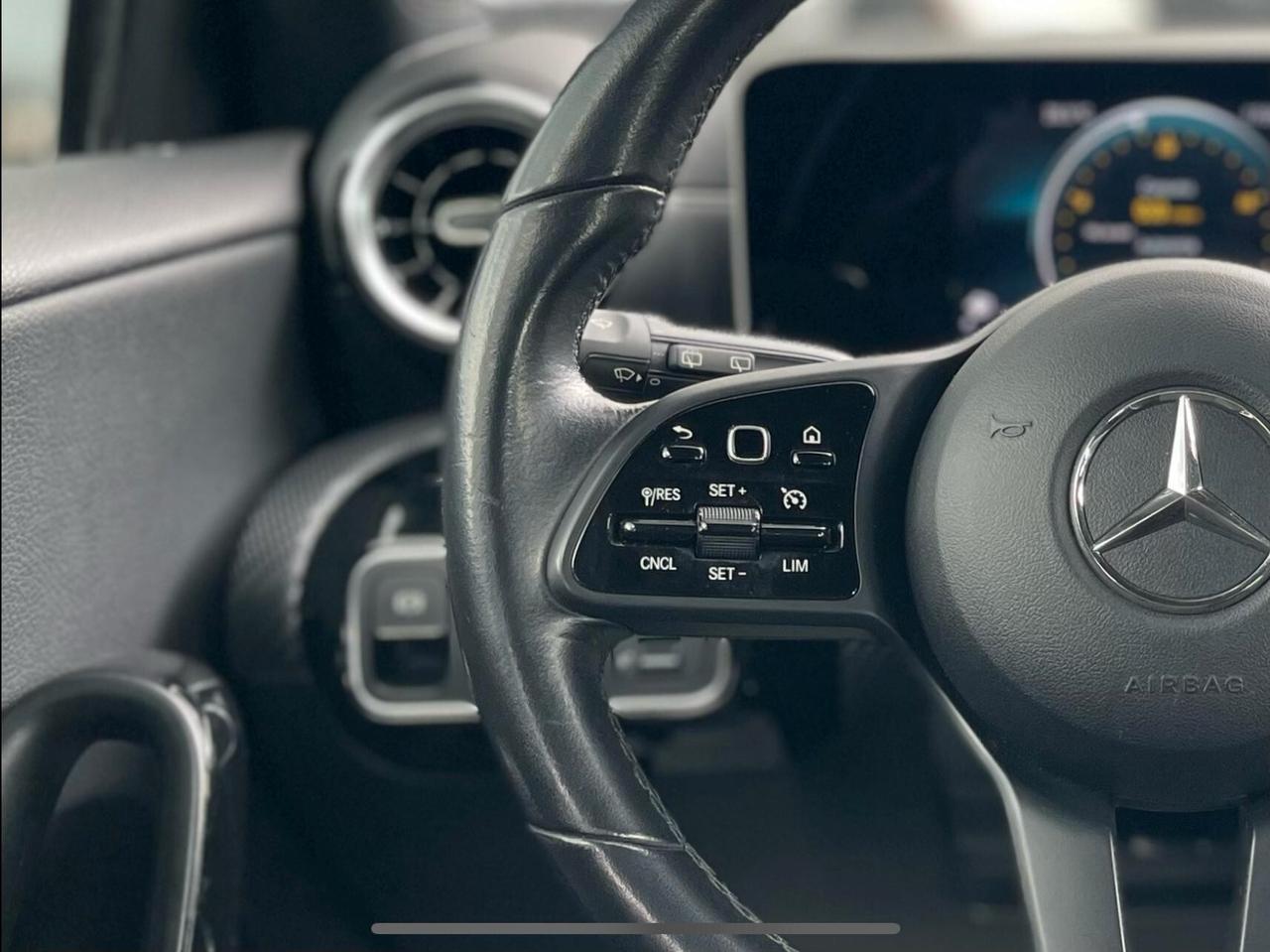 Mercedes-benz A 180 A 180 d Automatic Sport