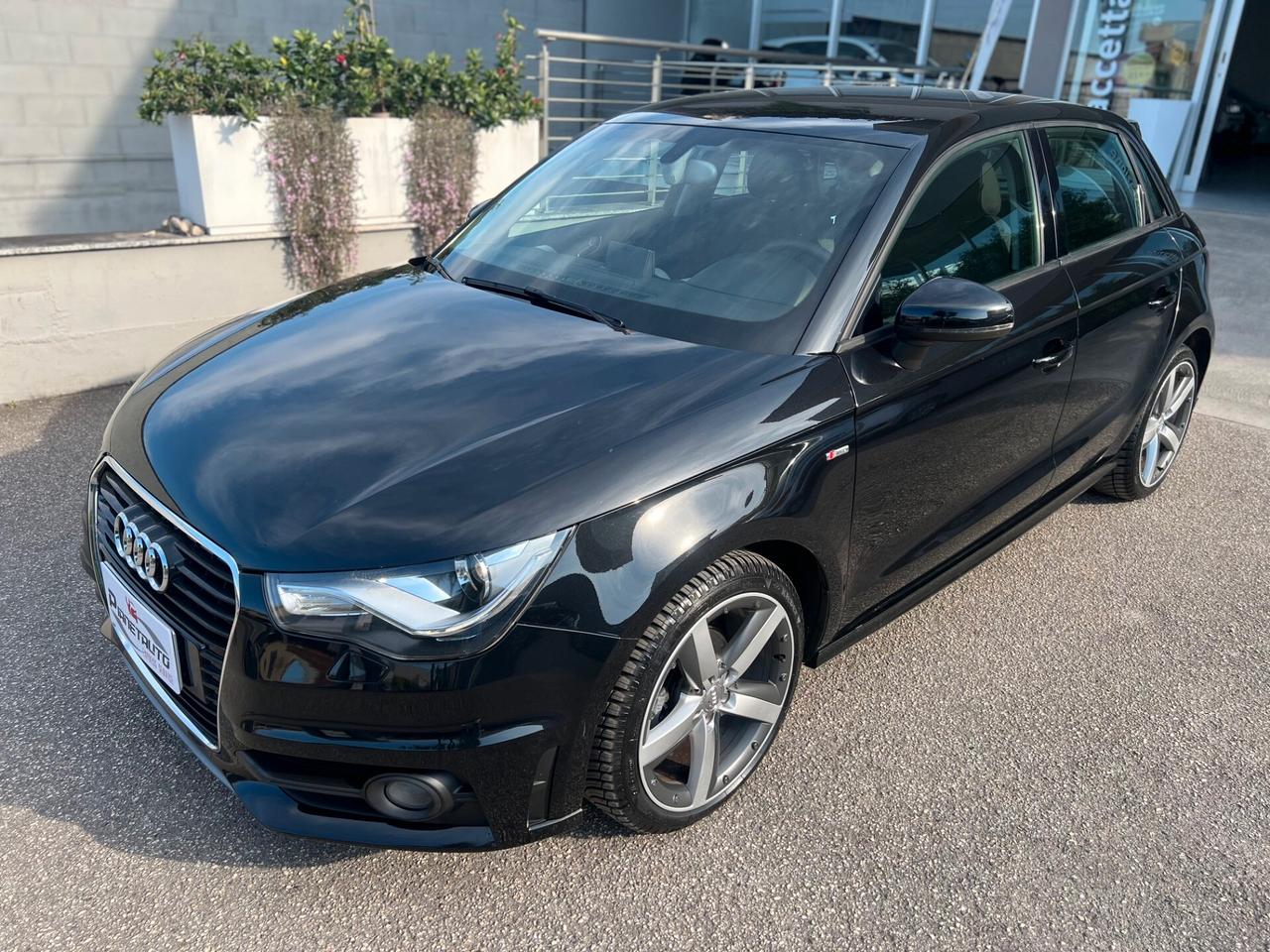 Audi A1 SPB Sportback 1.6 tdi 90cv Ambition S LINE NAVI/17;