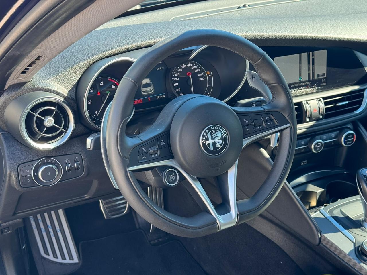 Alfa Romeo Giulia 2.2 Turbodiesel 210 CV AT8 AWD Q4 Veloce