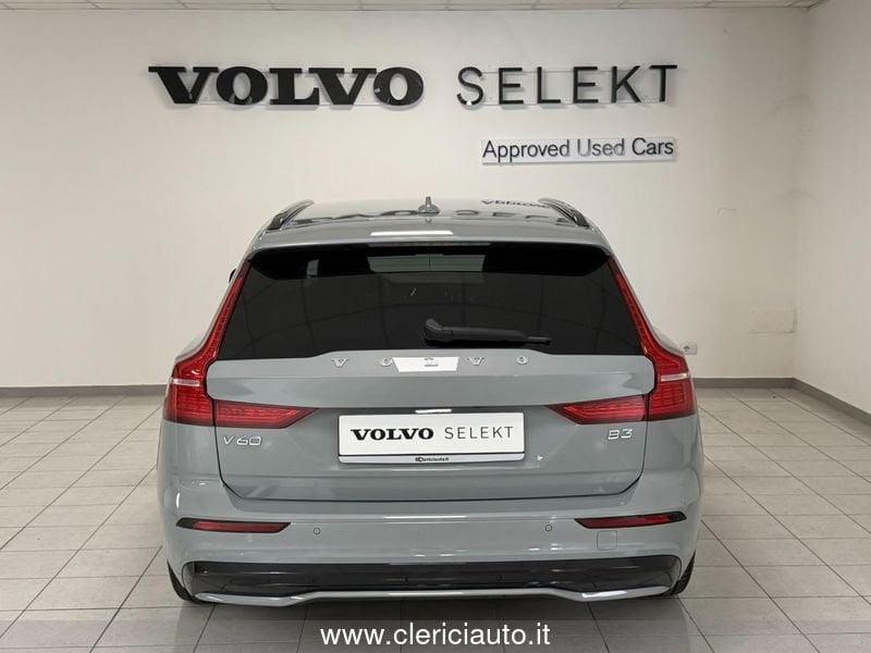 Volvo V60 B3 automatico Plus Dark