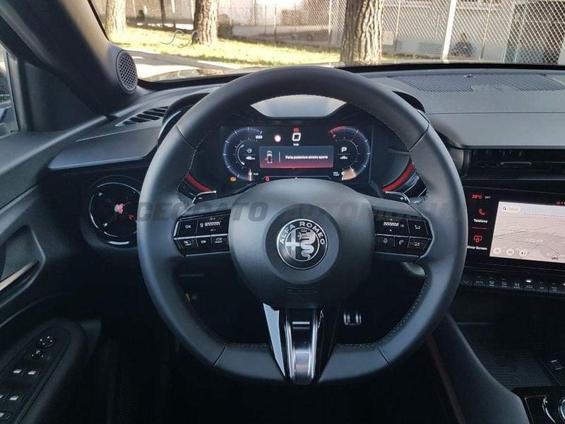 Alfa Romeo Junior Junior 1.2 ibrida Q4 145cv edct6
