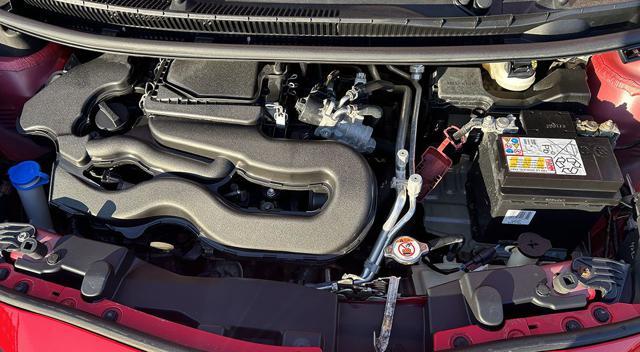 TOYOTA Aygo Connect 1.0 VVT-i 72 CV 5 porte x-play