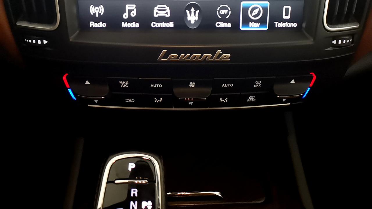 MASERATI Levante - Levante 3.0 V6 250cv auto my19