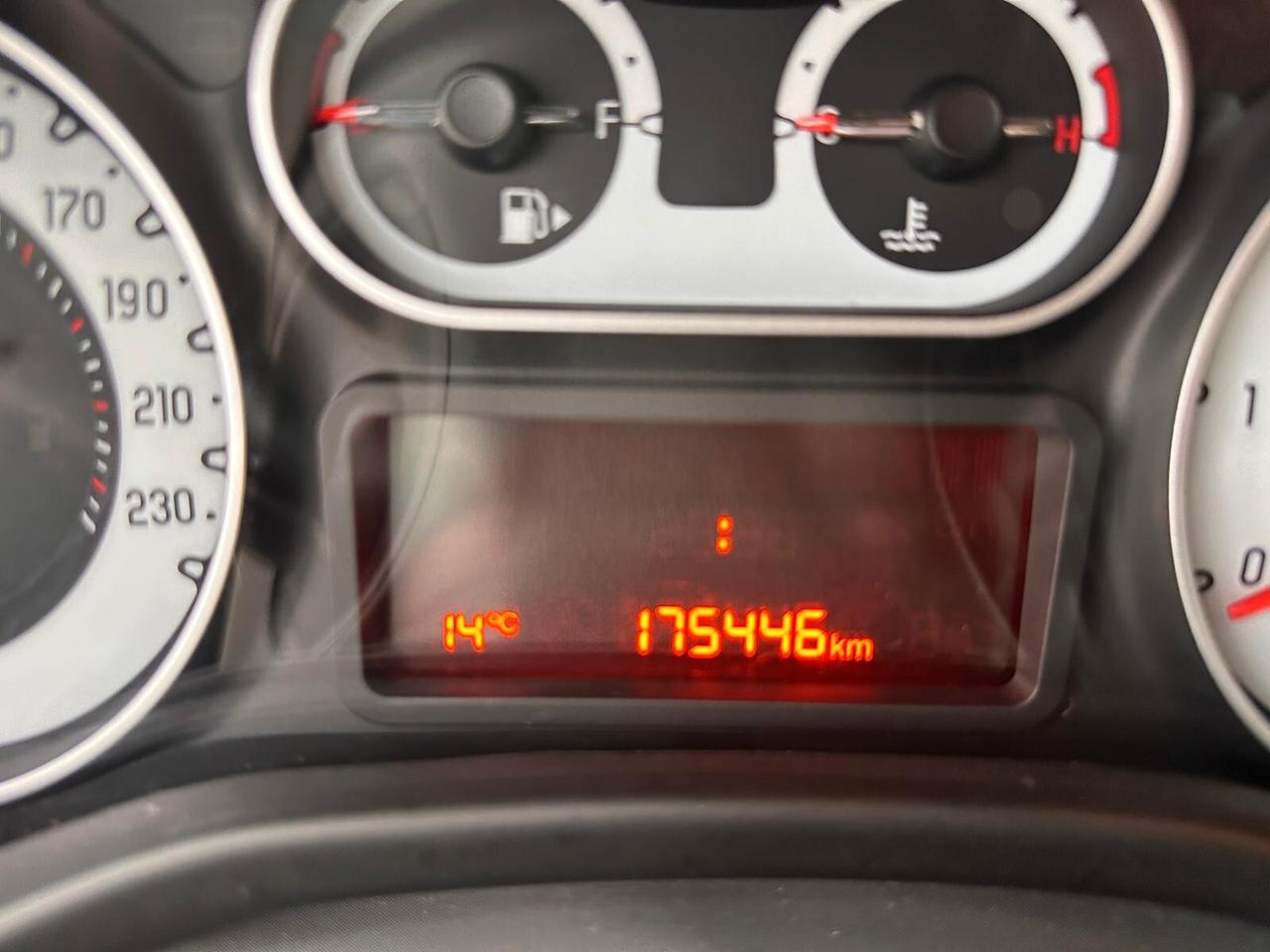 Fiat 500L Living 1.6 Multijet 105 CV Lounge