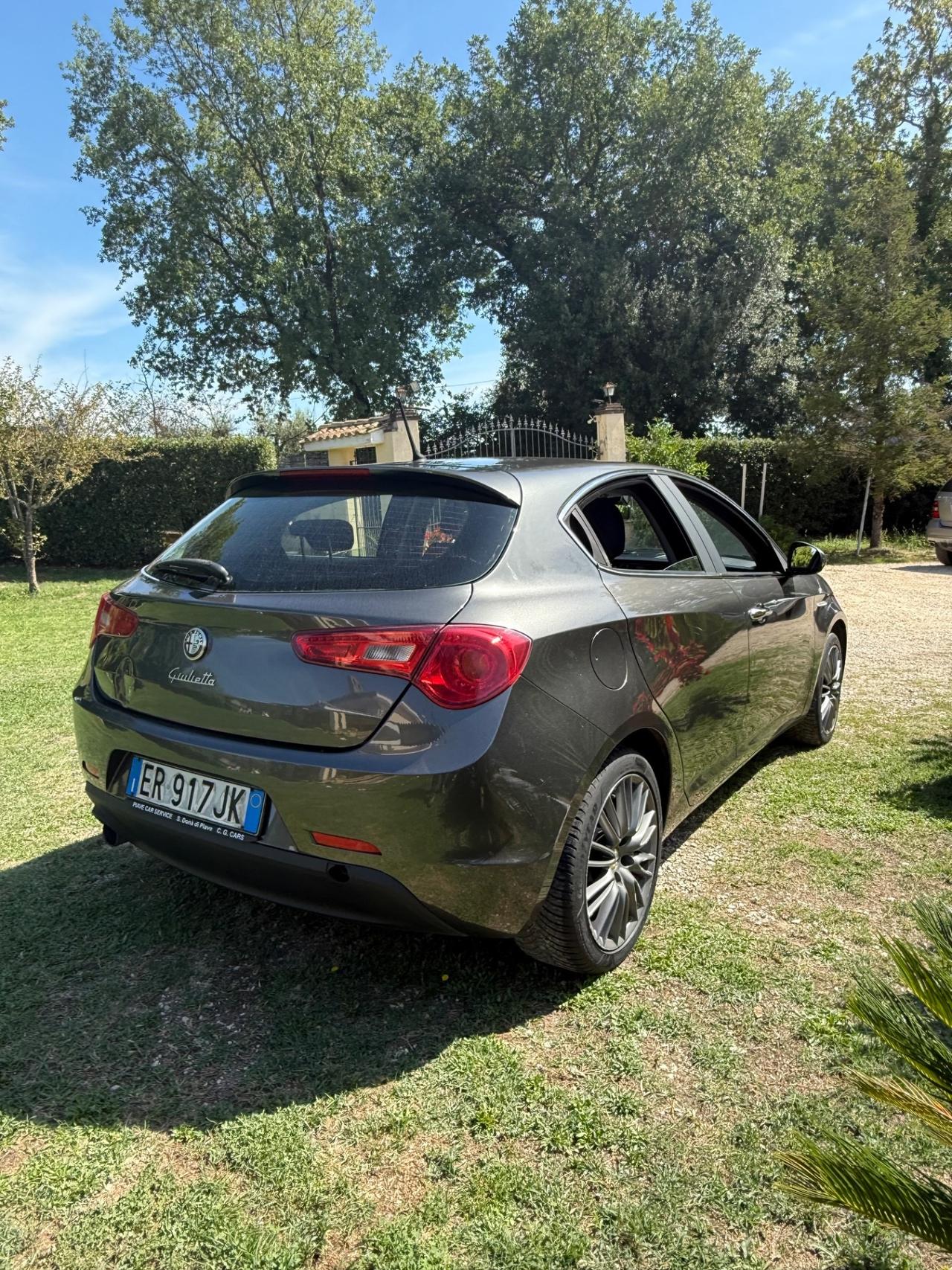 Alfa Romeo Giulietta 1.6 JTDm-2 105 CV Exclusive
