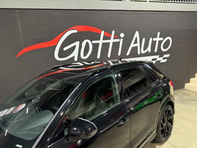 AUDI RS Q3 TOTAL BLACK SEDILI A GUSCIO TETTO
