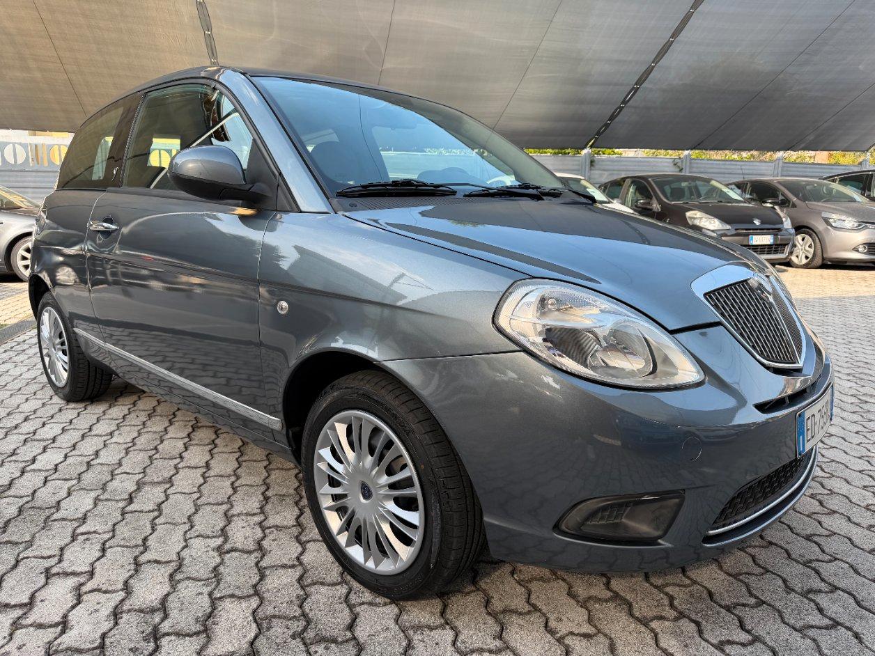 Lancia Ypsilon 3 Porte Ypsilon 1.2 8v Elle 69cv