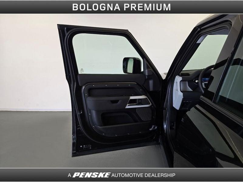 Land Rover Defender 110 3.0D I6 200 CV AWD Auto