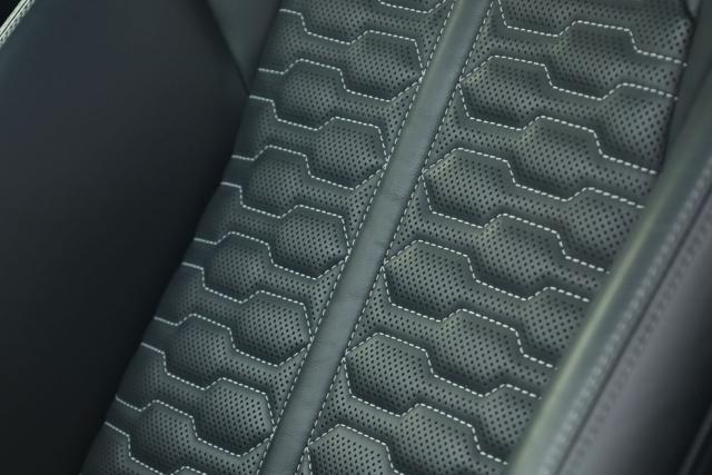 AUDI RS6 Avant 4.0 TFSI V8 quattro tiptronic