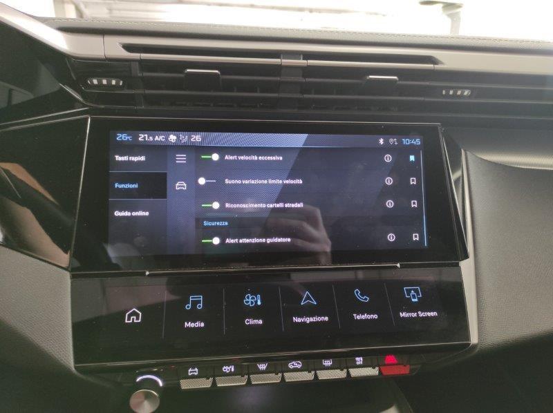 PEUGEOT 408 - 408 Hybrid 136 e-DCS6 GT