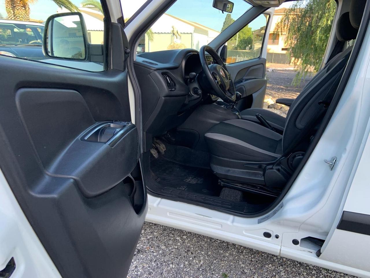 FIAT DOBLO MAX DISABILI PEDANA SEDIA A ROTELLE