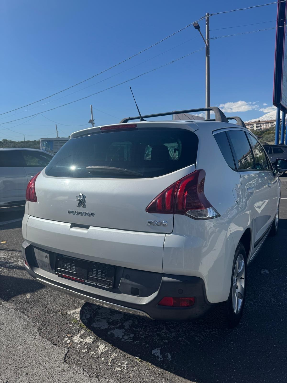 Peugeot 3008 BlueHDi 120 S&S Business