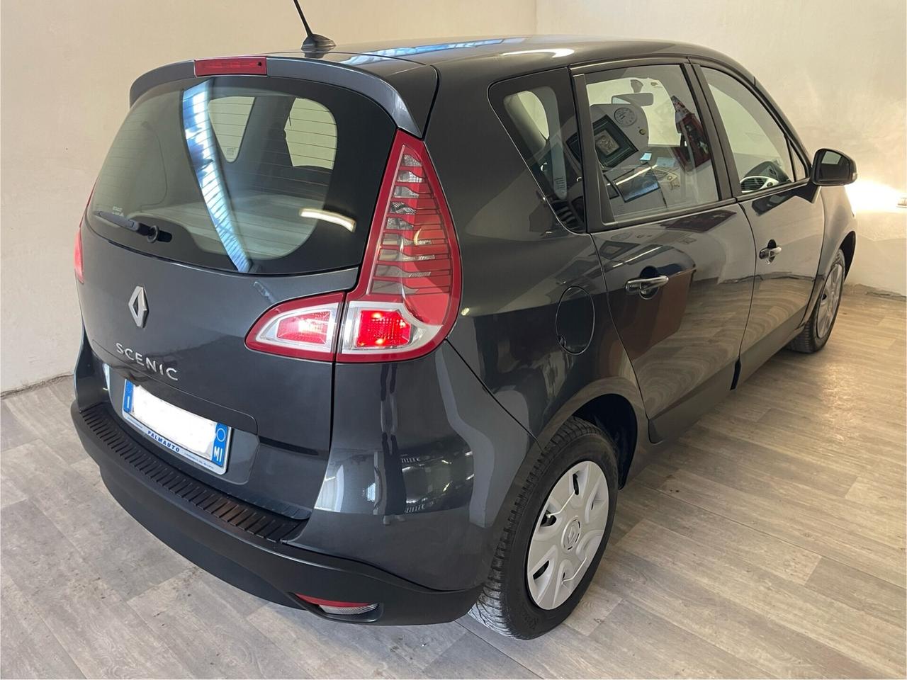 Renault Scénic X-Mod 1.6 110cv GPL NUOVO Dynamique