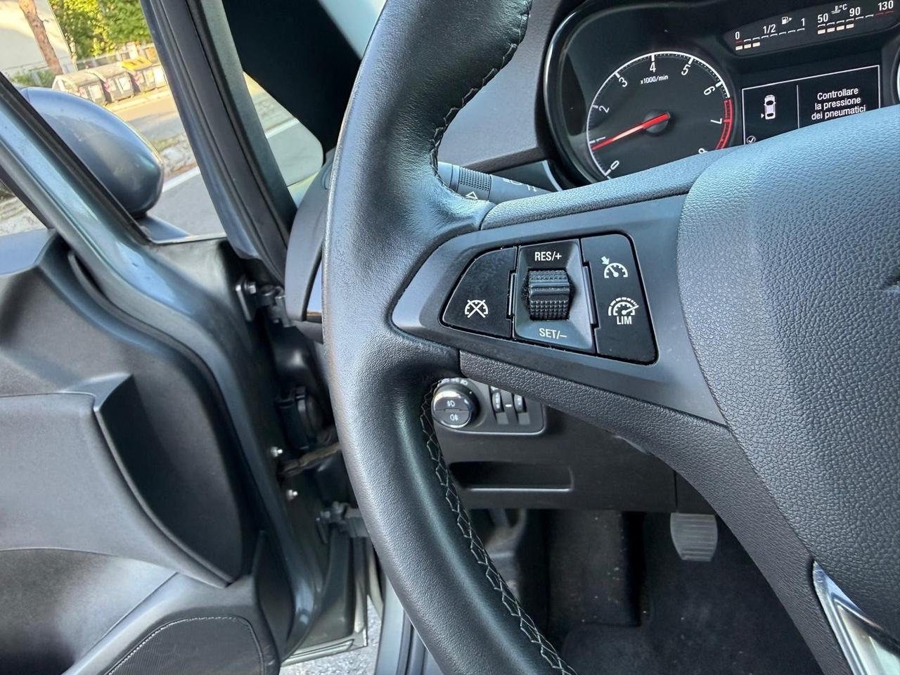 Opel Corsa 1.2 5 porte Cosmo benzina