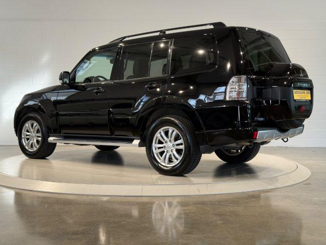 MITSUBISHI Pajero 3.2 DI-D 16V aut. Instyle DPF 7 POSTI/TETTO