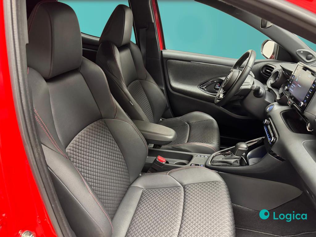 TOYOTA Yaris IV - Yaris 1.5h Premiere