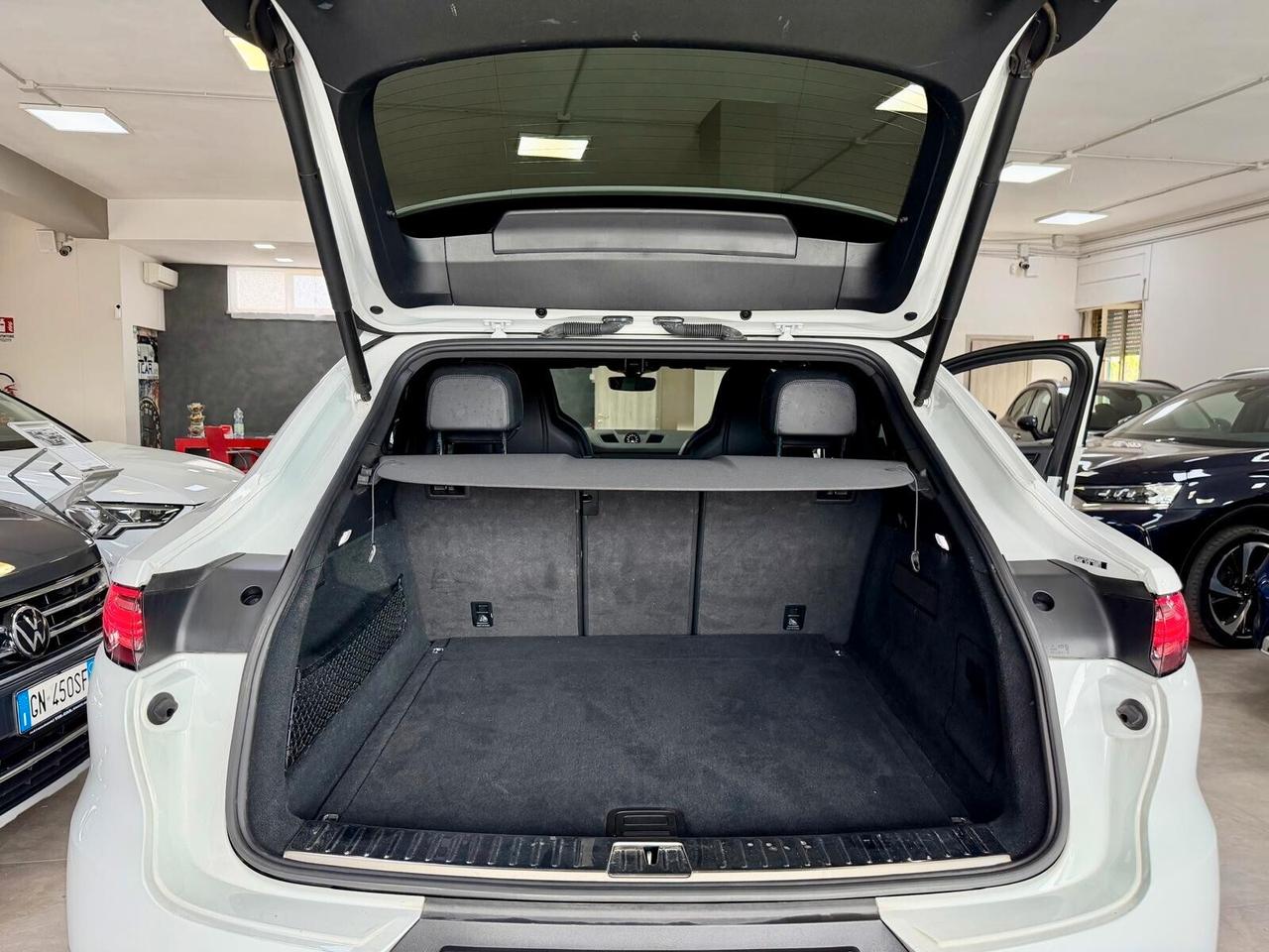 Porsche Cayenne Coupé 3.0 V6 Platinum Edition 2022