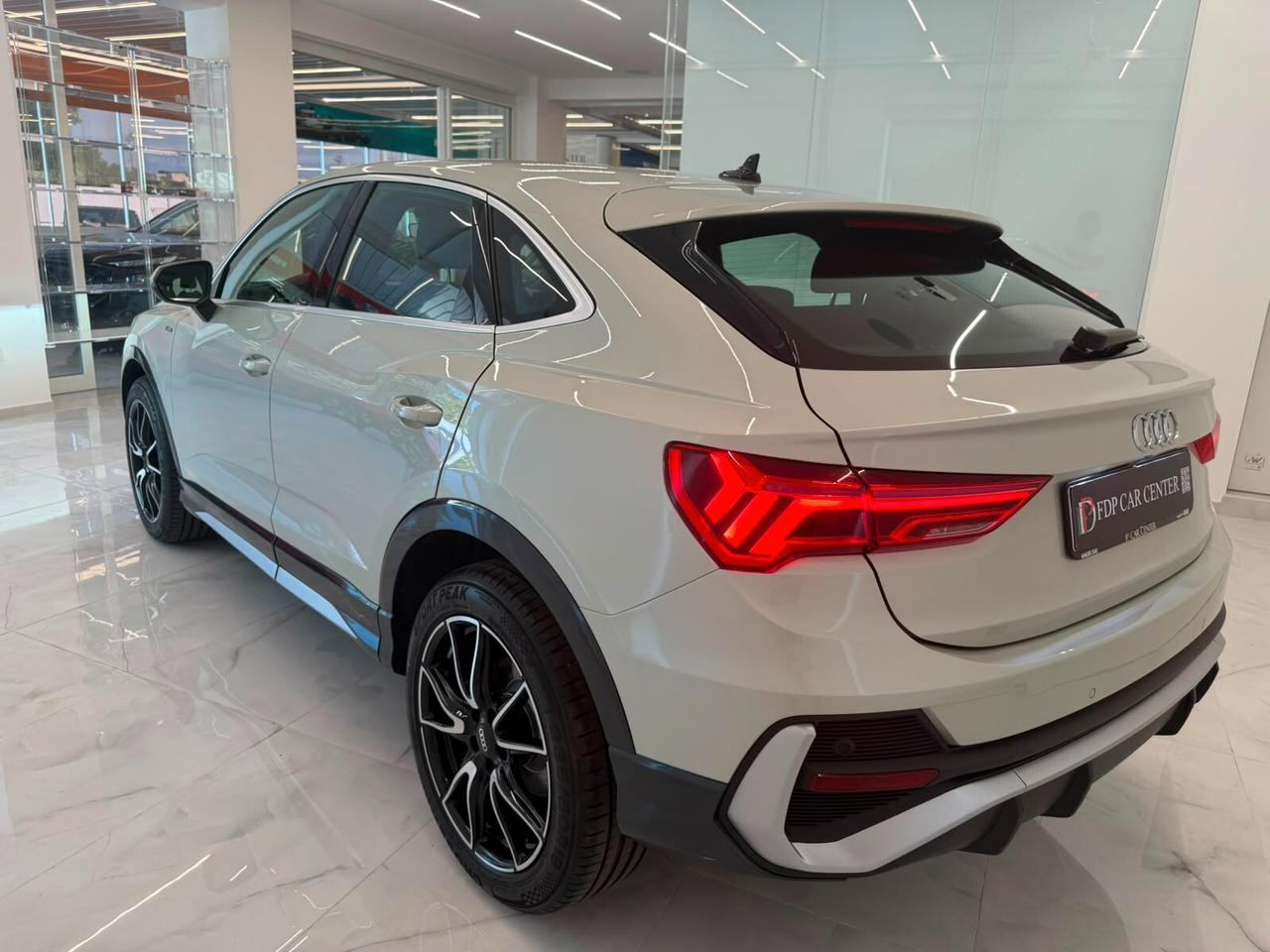 Audi Q3 Sportback 35 S-line