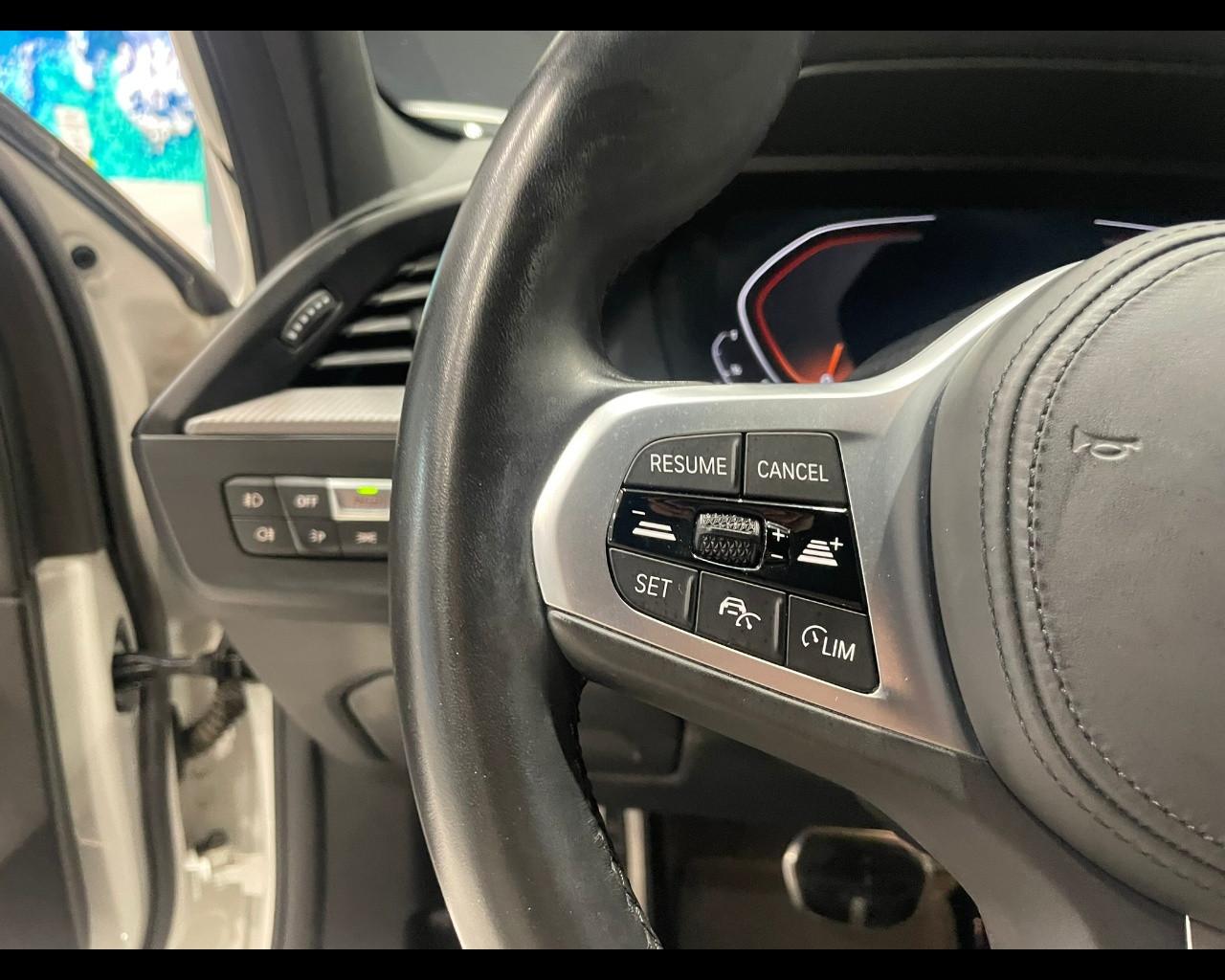 BMW Serie 1 (F40) - 116d 5p. Msport