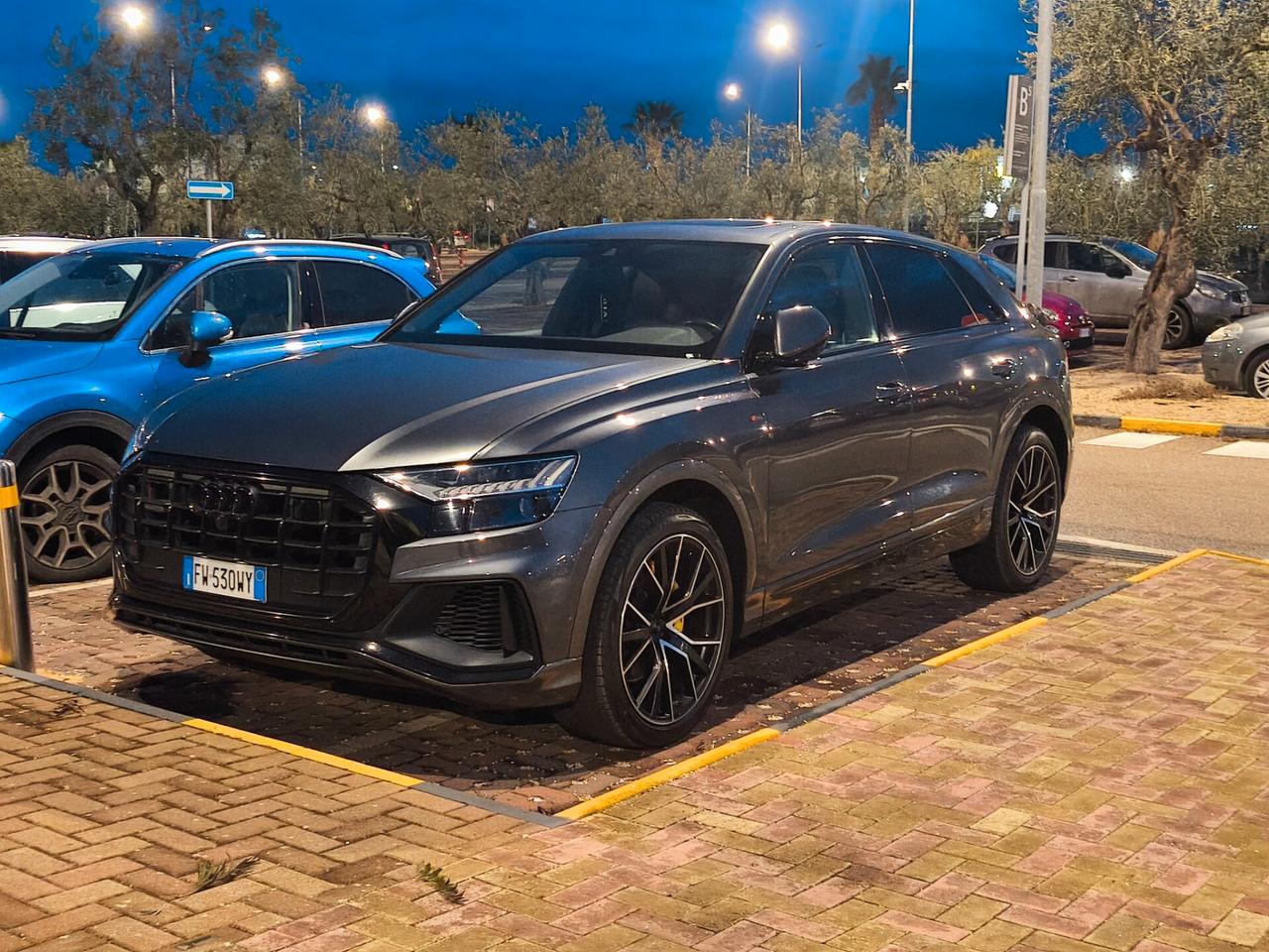 Audi Q8 50 TDI 286 CV quattro tiptronic S-line STRAFULL