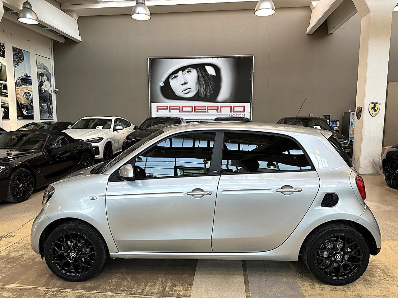 Smart forfour 0.9 t Prime 90cv twinamic - 16 - Pelle - Navi