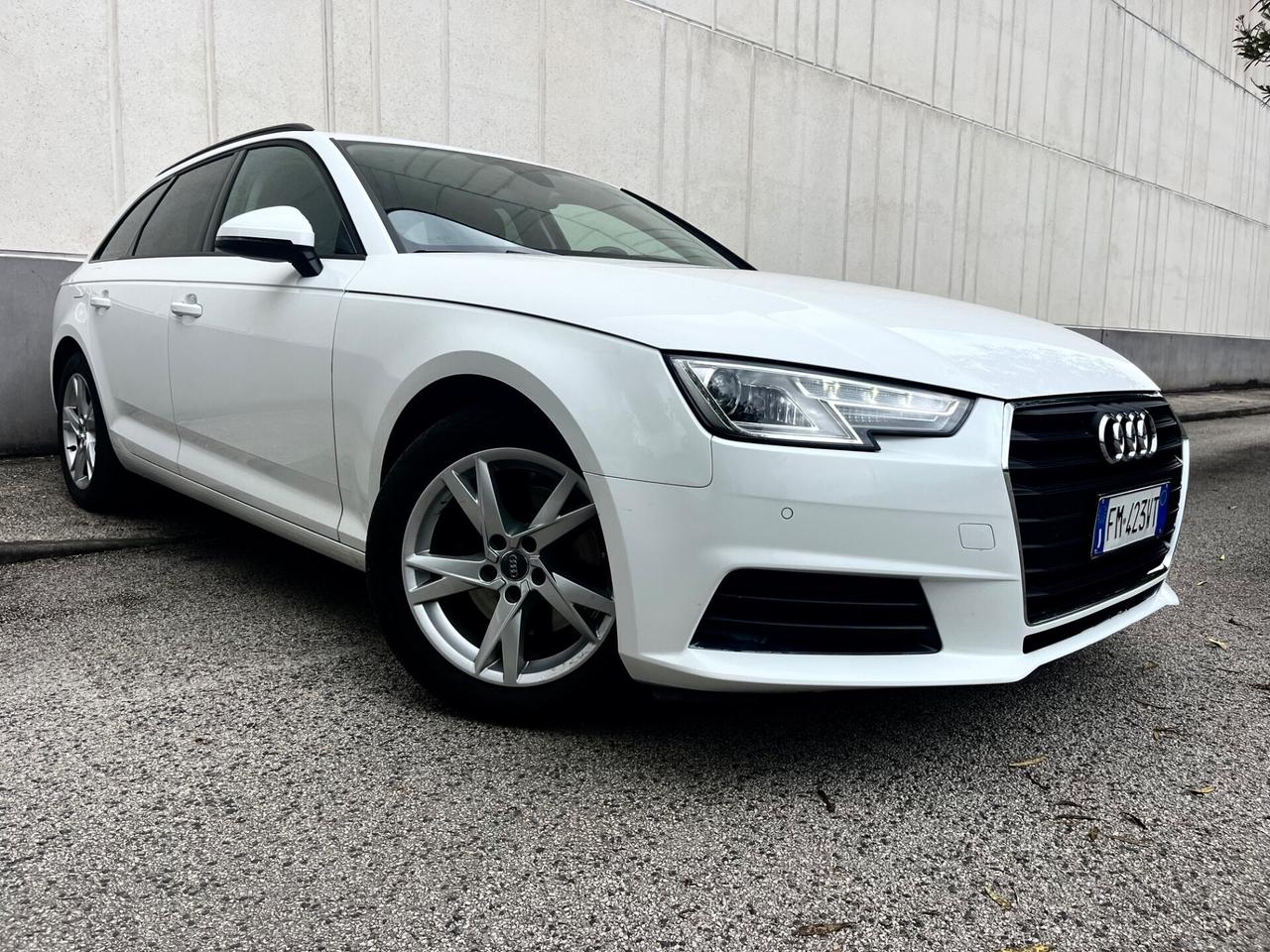 Audi A4 Avant 2.0 TDI S tronic PERFETTA IN TUTTO