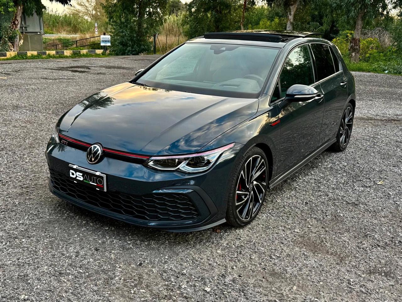 Volkswagen Golf GTI 2.0 TSI DSG