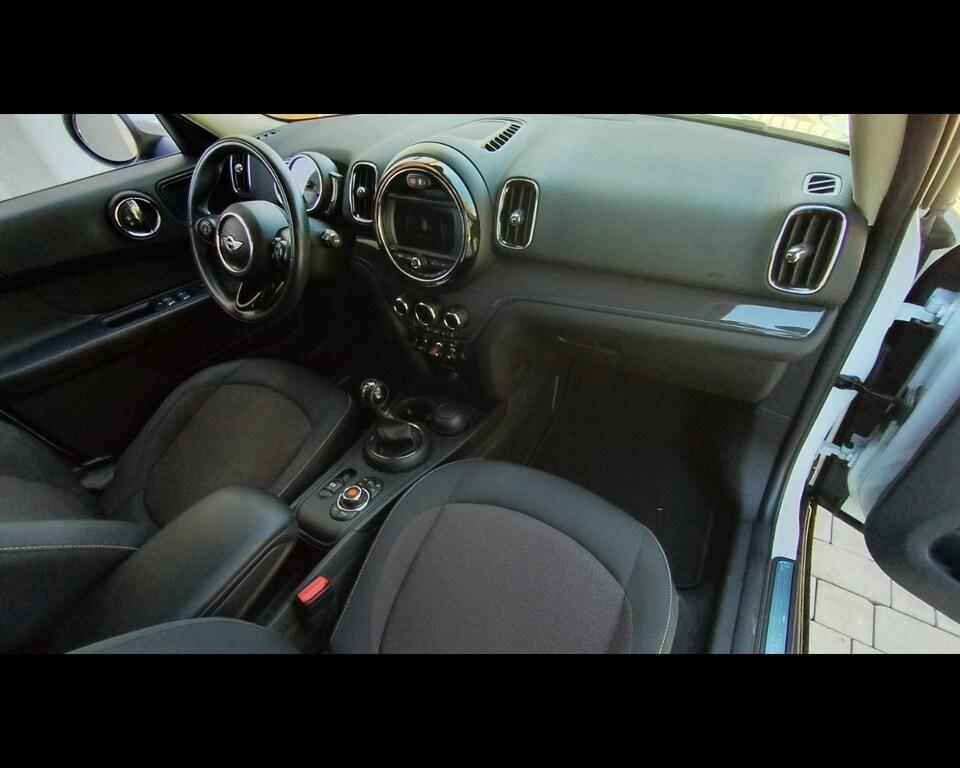 Mini One D Countryman 1.5 TwinPower Turbo One D Business