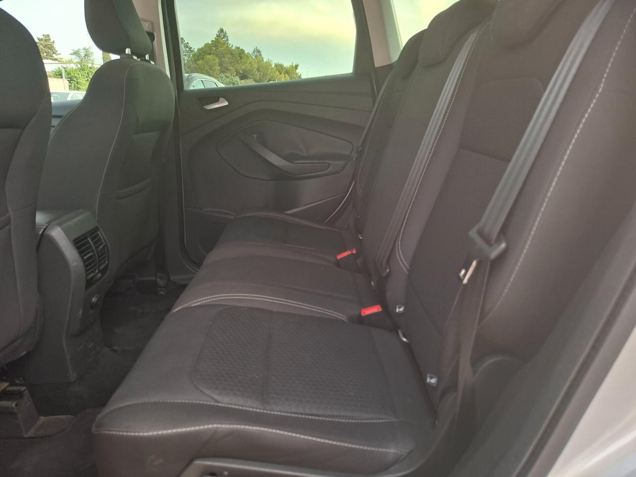 Ford Kuga 2.0 TDCI 120 CV Titanium*NAVI*LED*CRUISE
