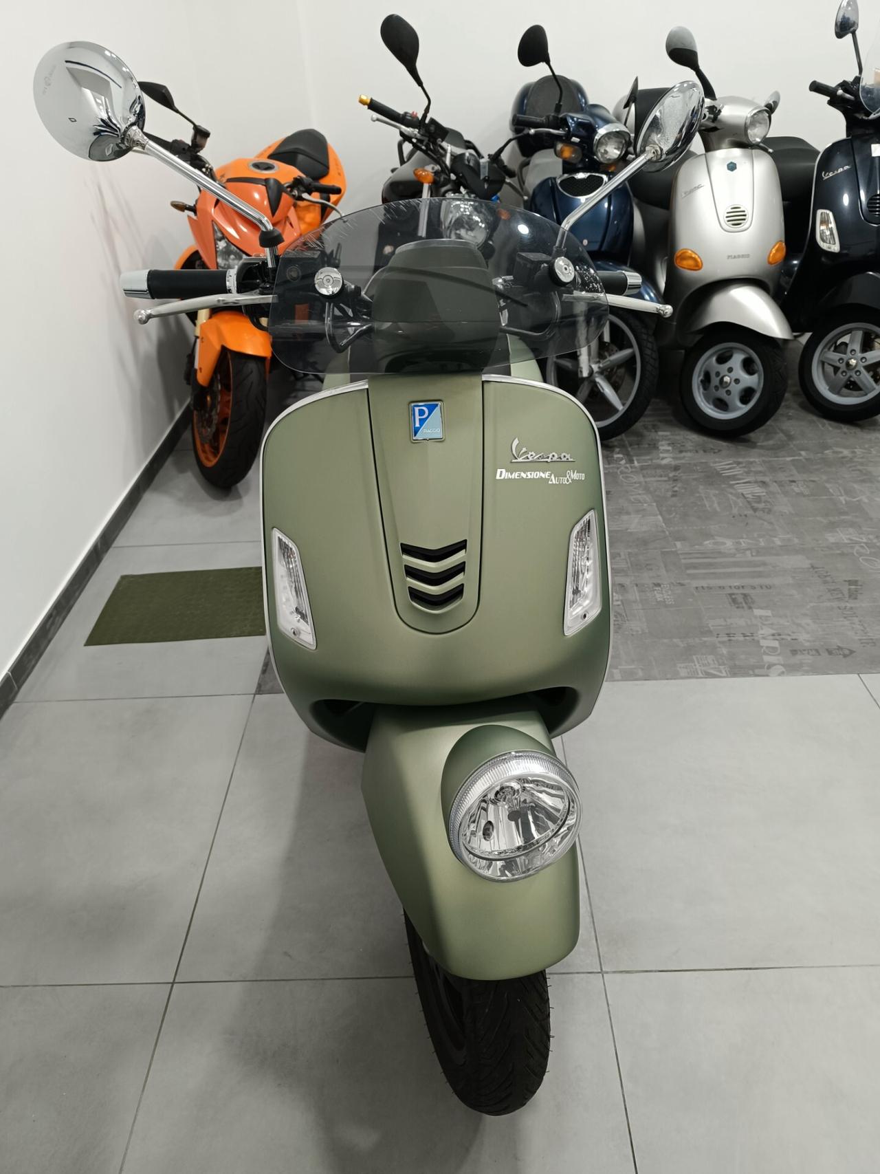 Vespa 6 giorni gt300