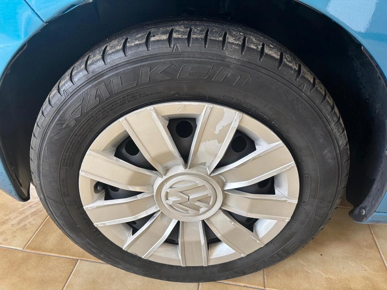 VOLKSWAGEN UP ANNO 2017 BZ 1.0 ADATTA NEOPATENTATI KM 84 MILA