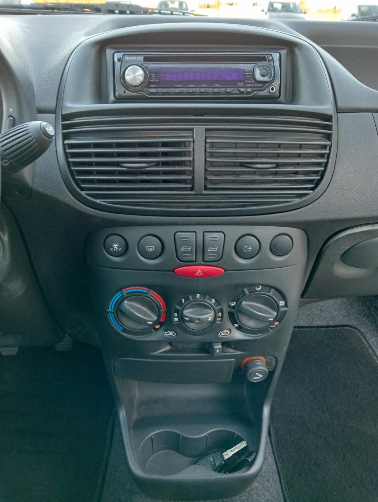 Fiat Punto 1.2 3p. OK NEOPATENTATI