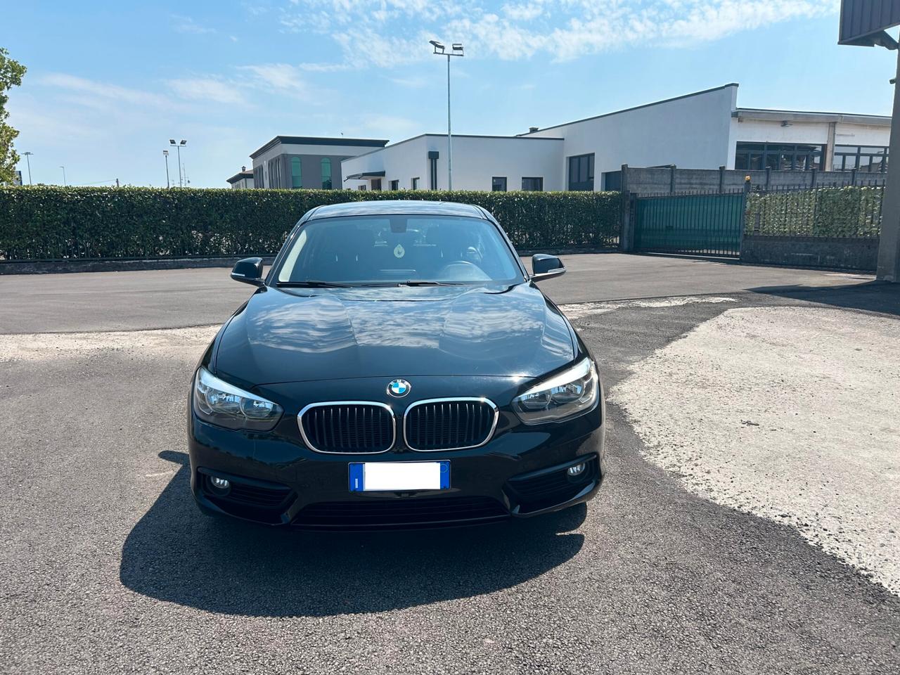 Bmw 118 I 5 porte km 112.500 ok neopatentati