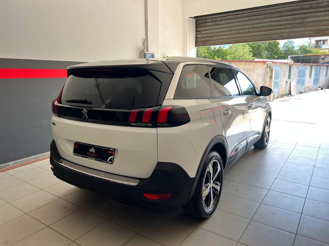 Peugeot 5008 BlueHDi 120 S&S Allure