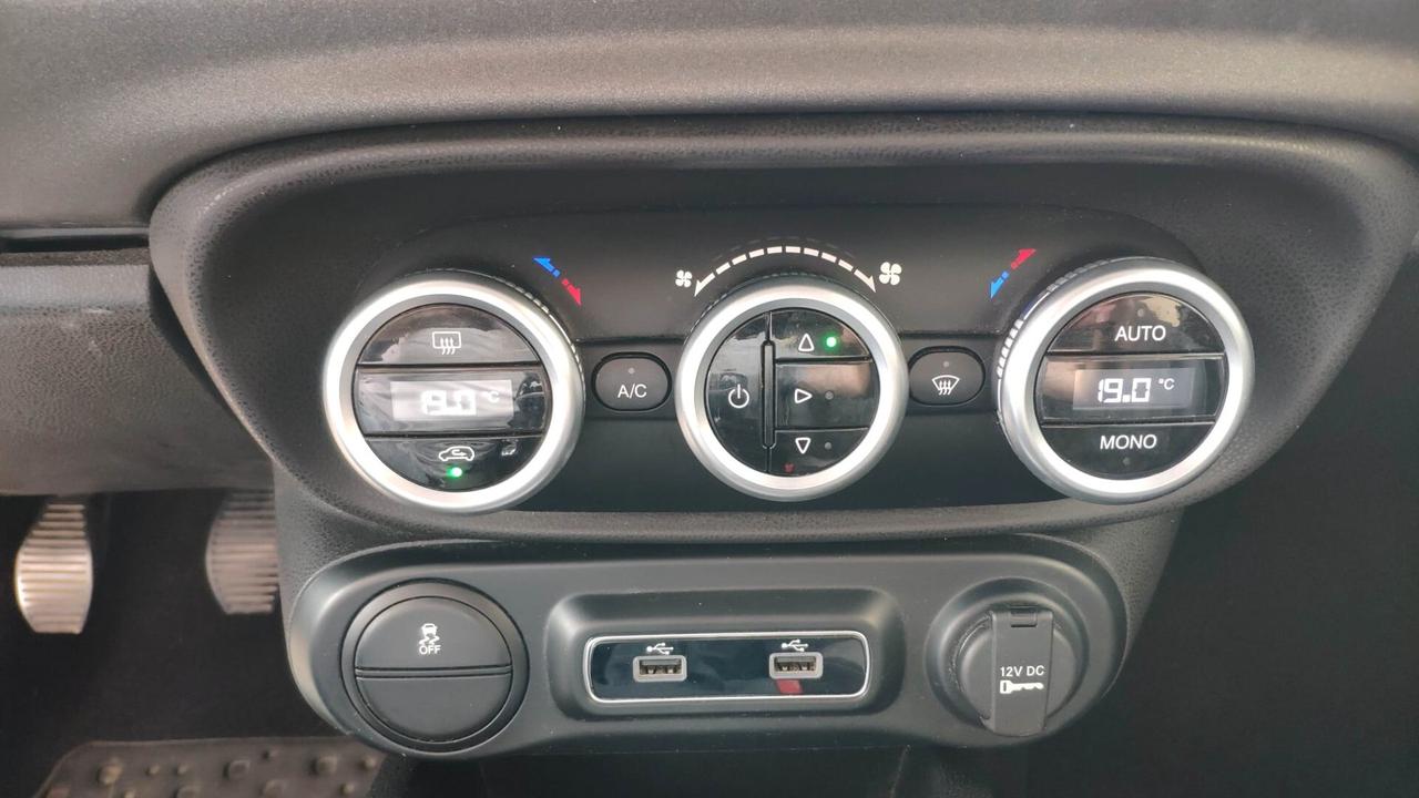 Fiat 500L 1.4 95 CV S&S Cross