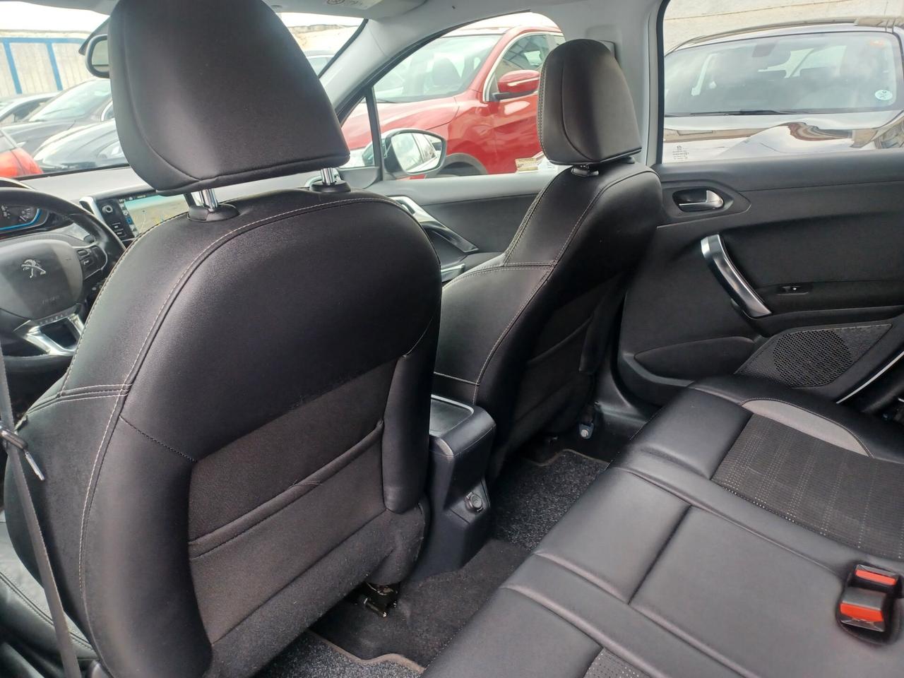 Peugeot 2008 1.6 HDI ALLURE UNICO PROPRIETARIO