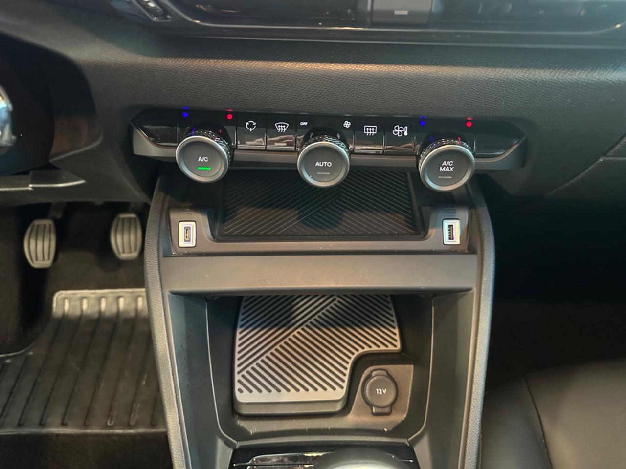 Citroen C4 PureTech 130 S&S Shine