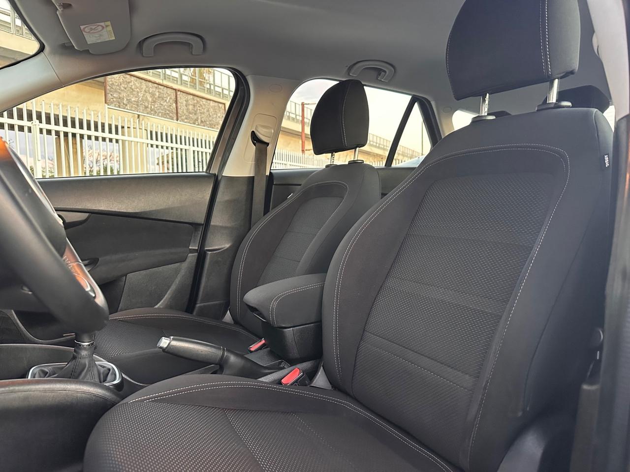Fiat Tipo 2017 1.3 Mjt 95CV S&S SW Lounge