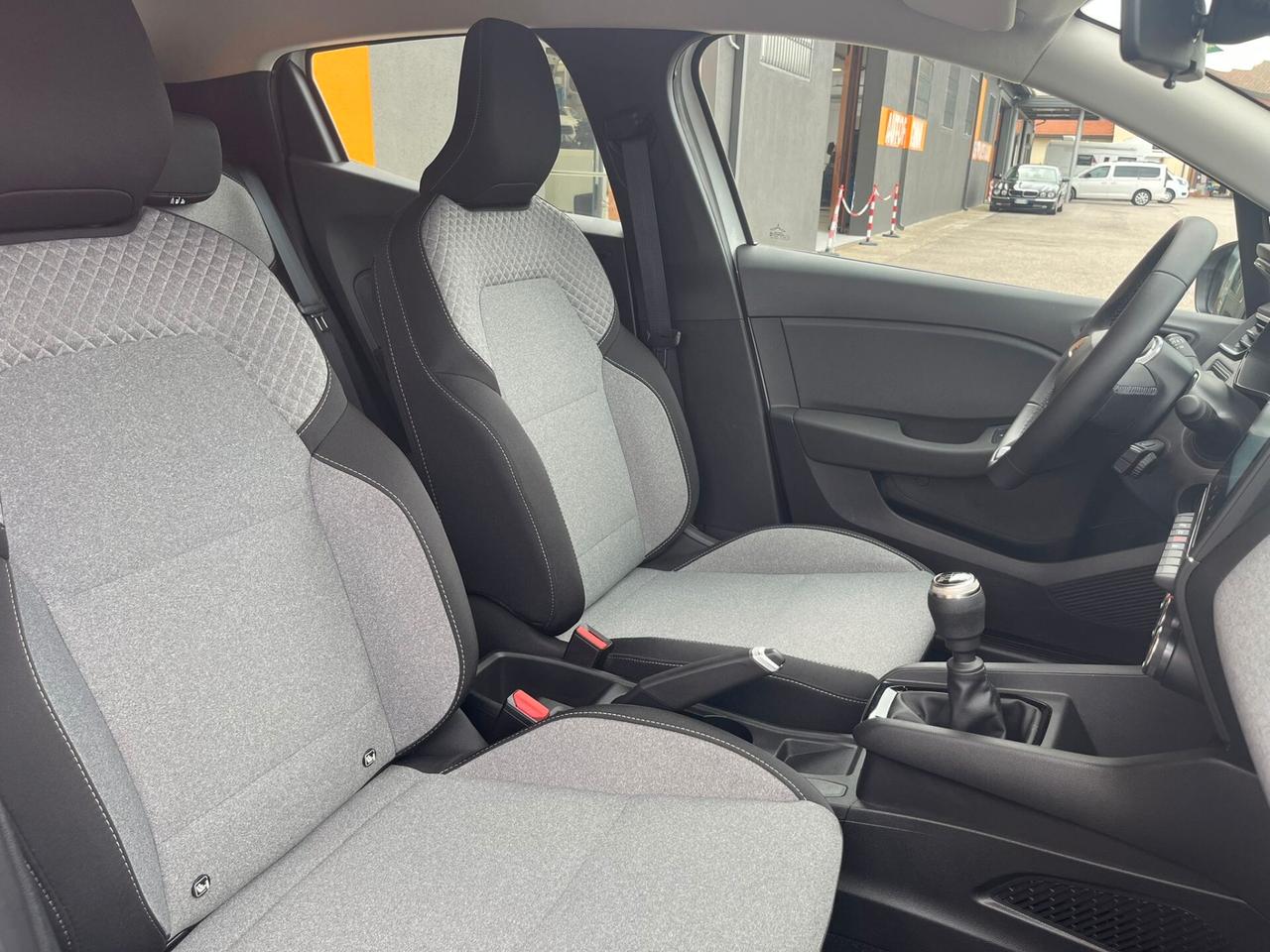 Renault Clio Blue dCi 100 CV Evolution Autocarro 4 posti