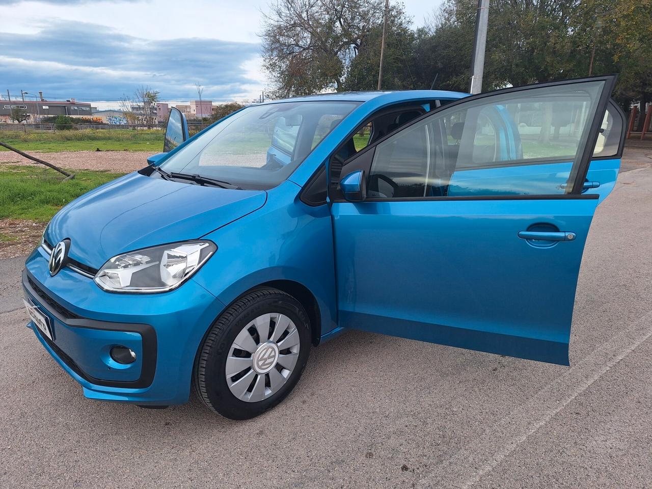 Volkswagen up! 1.0 benzina 5 porte 2018 PERFETTA