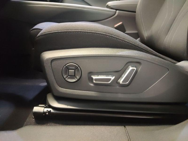 Audi Q3 Q3 1.5 e-hybrid Business 272cv s-tronic