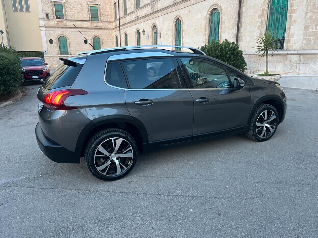 Peugeot 2008 1.5 HDi Full Optional Km 109.000