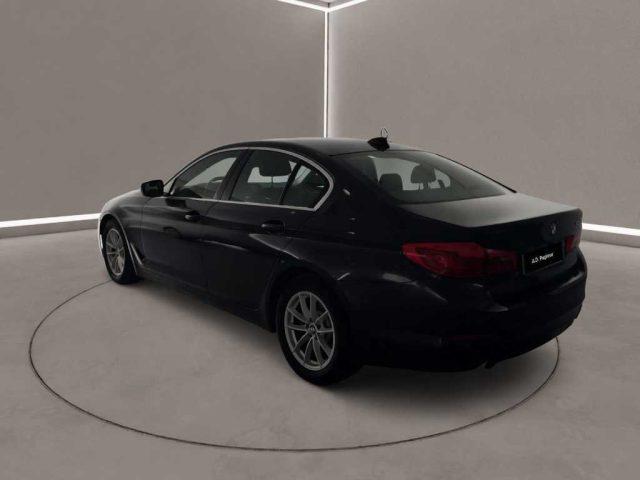BMW 525 Serie 5(G30/31/F90) - d Business