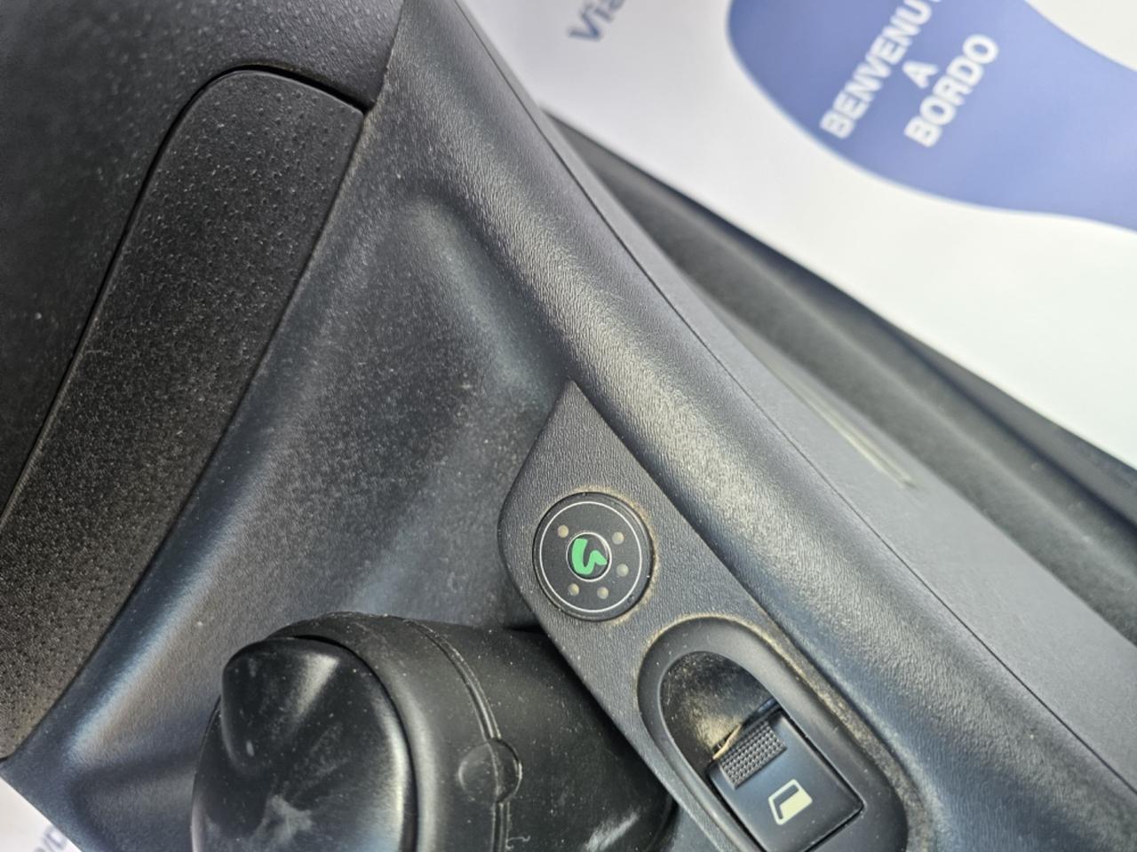 Citroen C3 1.4 Exclusive Style Techno Bi Energy G