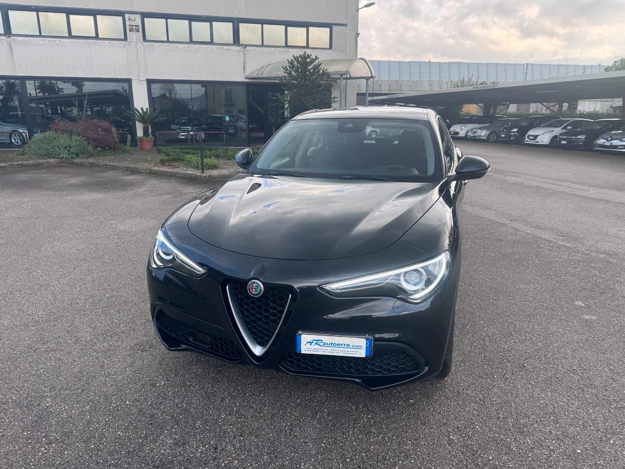 Alfa Romeo Stelvio 2.2 Turbodiesel 160 CV AT8 RWD Business