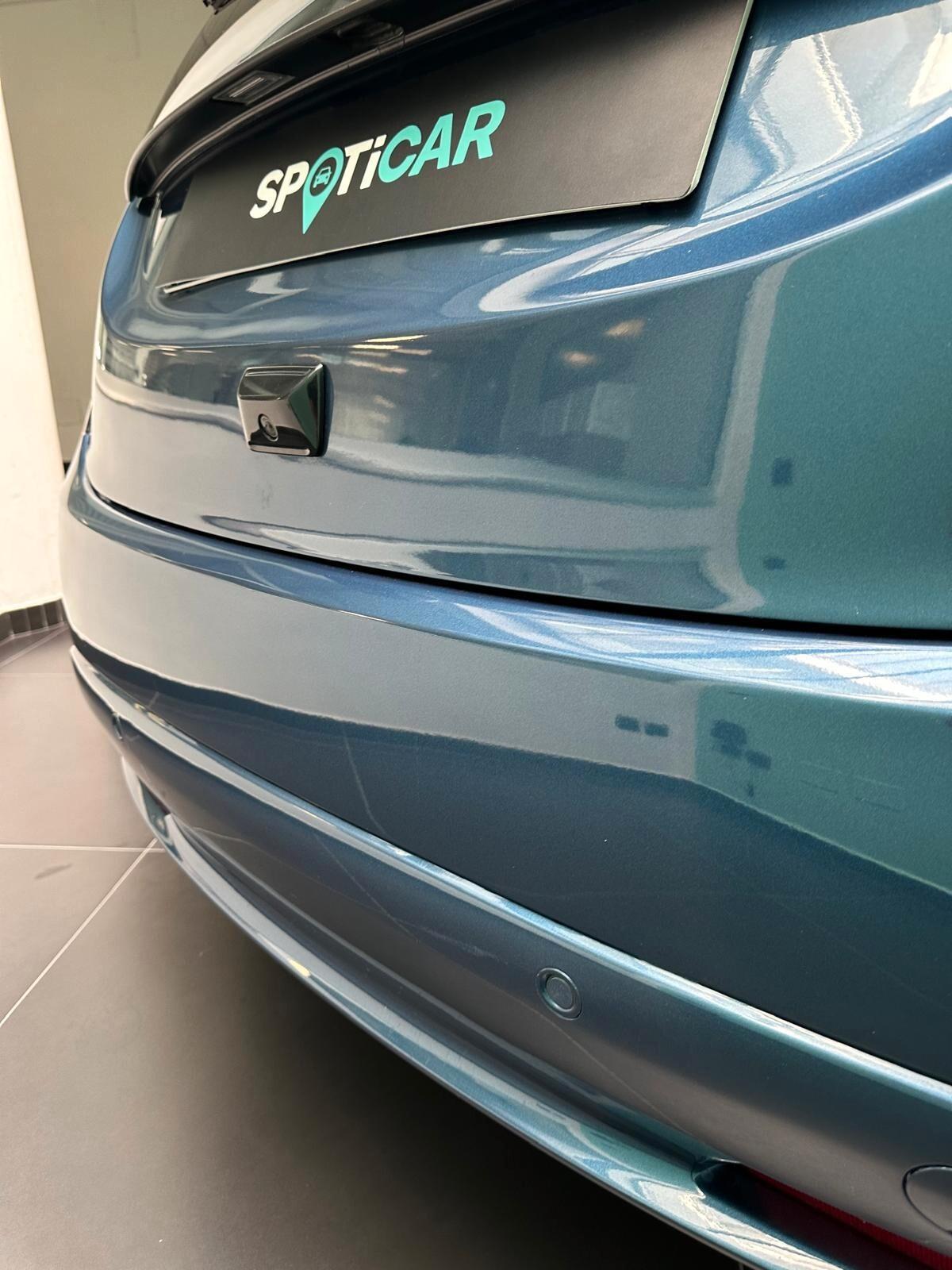 Lancia Ypsilon 1.0 FireFly 5 porte S&S Hybrid Platino